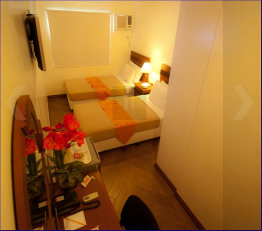 Avitel Hotel Makati City Стая снимка