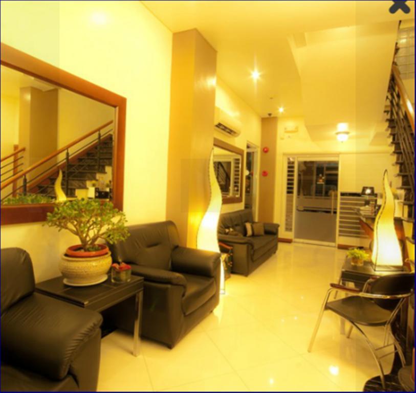 Avitel Hotel Makati City Екстериор снимка